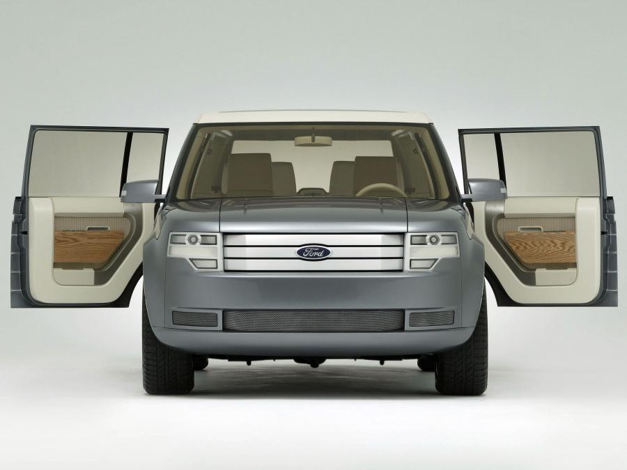  Ford Fairlane Concept 2005 года  (фото 41 из 52)